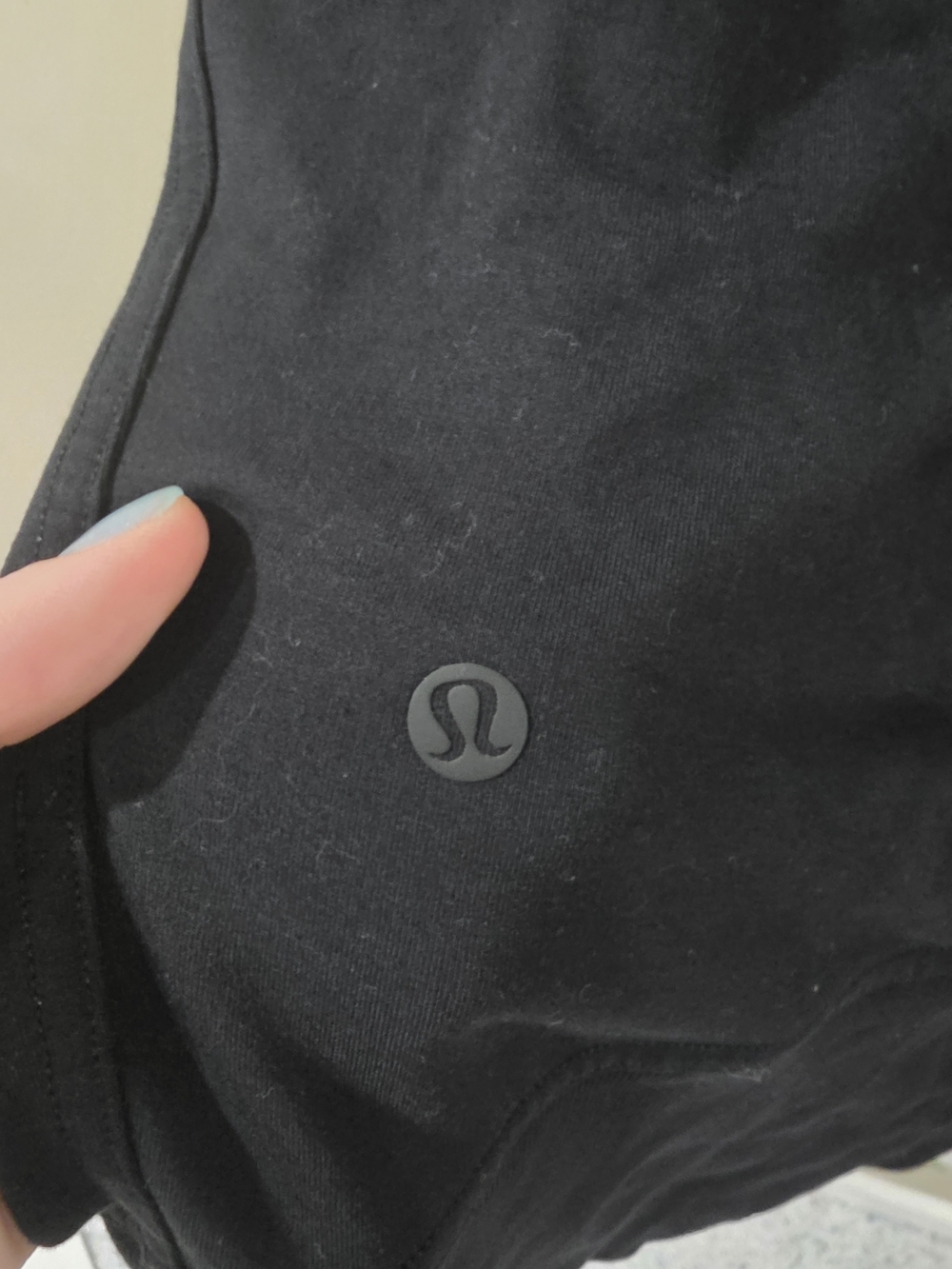 Lululemon High Lines Pullover Black Cowl Neck Long Sleeve Size 4 W3BGKS